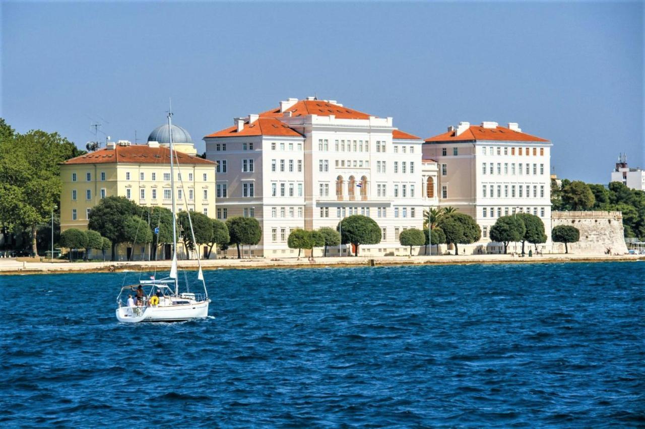 The Florens Residence Near The Beach With The Pool, Bbq And Kids Playground, Zadar Diklo المظهر الخارجي الصورة