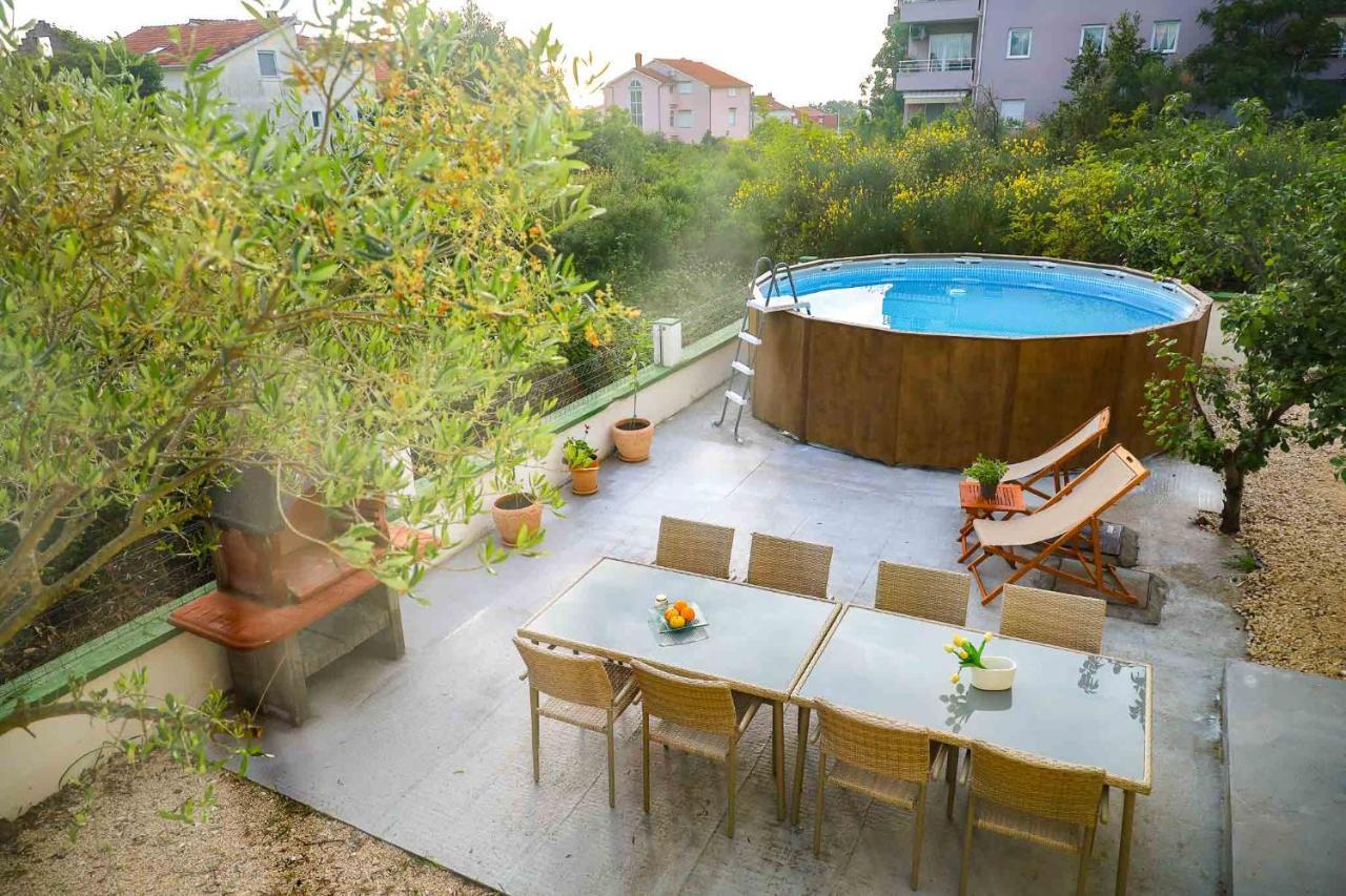 The Florens Residence Near The Beach With The Pool, Bbq And Kids Playground, Zadar Diklo المظهر الخارجي الصورة