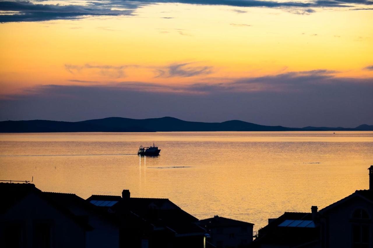 The Florens Residence Near The Beach With The Pool, Bbq And Kids Playground, Zadar Diklo المظهر الخارجي الصورة